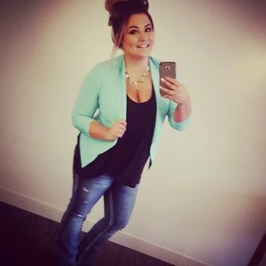 Meet your Posher, Brittany